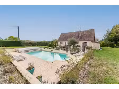 propriété familiale avec piscine et dépendances - bassillac-et-auberoche  aux portes de...