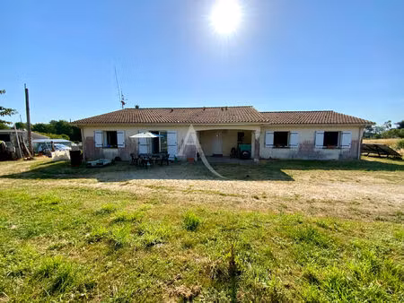 vente maison 4 pièces  186.90m²  chevanceaux