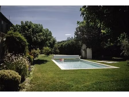 domaine événementiel & gîtes : un business clé en main en bord de sorgue