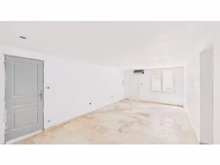 appartement chateaurenard 63 m2 plain-pied avec garage bureau possible