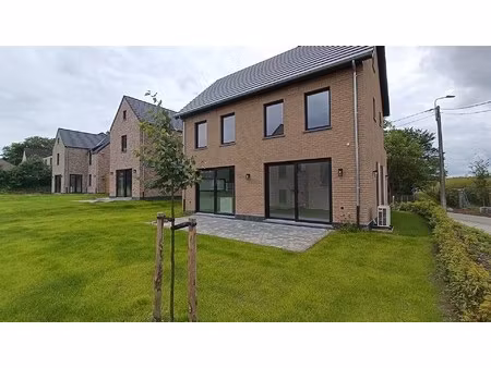 huis te huur in everberg met 5 slaapkamers