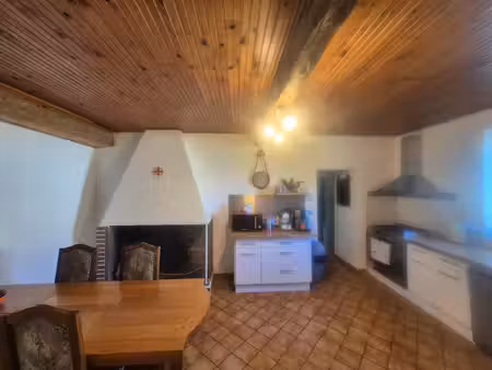 propriété du 17e siecle sur 7ha de terrain