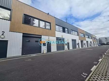 location entrepôt neuilly-plaisance 93360 146m² à 505m²
