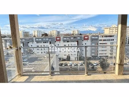 exclusivite t2 + terrasse + parking