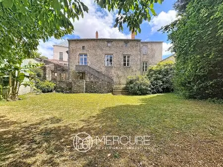 maison à parthenay