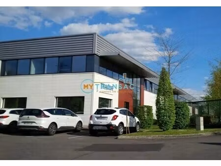 location bureaux 717 m²