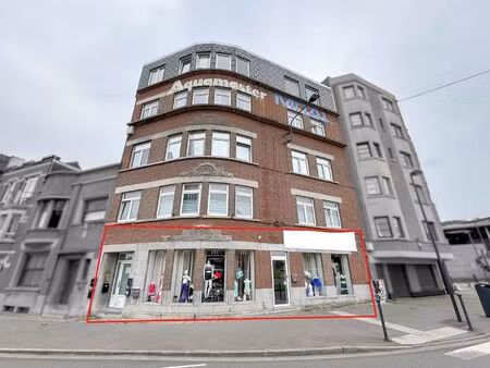 surface commerciale à vendre à boulevard pierre mayence 84 charleroi (vbe37830)