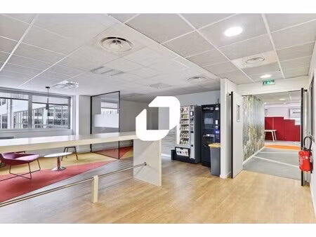 location bureaux 1 311 m² à 3 933 m²