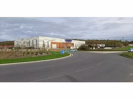 vente terrain 2 000 m²