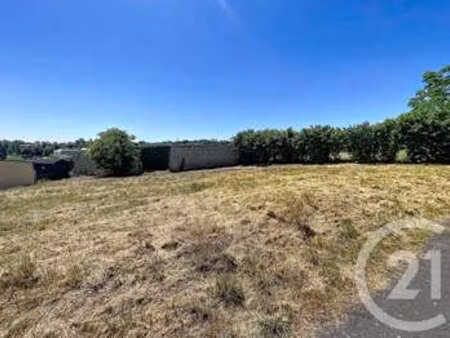 vente terrain à dinan (22100) : à vendre / 712m² dinan