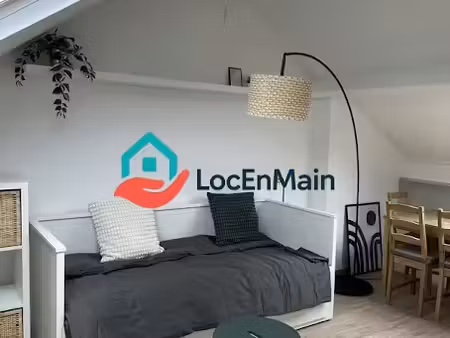 location meublée appartement 1 pièce 25 m² à montreuil (93100)  856 €