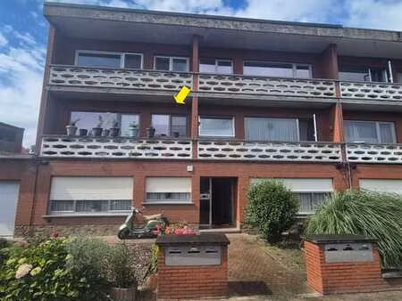 appartement met 3 slaapkamers (2 kleinere) te borsbeek