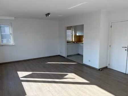 appartement lumineux de 2 chambres  cpe a  kessel-lo