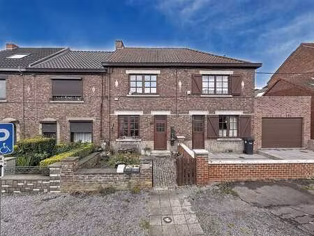 maison à vendre à courcelles