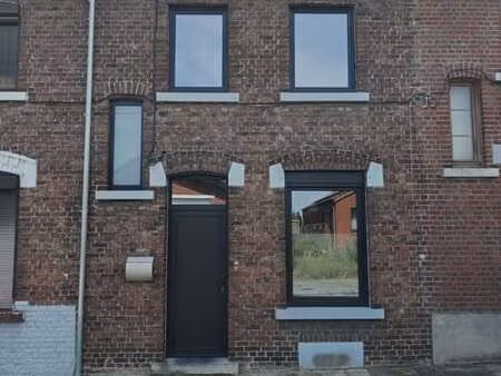 maison rénovée 3ch à louer mons  jardin  2 façades