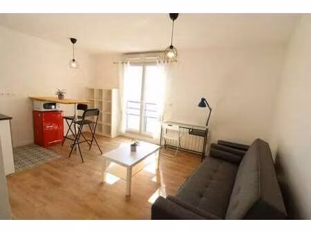 location appartement t1 meublé à caluire-et-cuire (69300) : à louer t1 meublé / 24m² calui