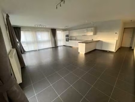 superbe appartement 3 ch proche du centre  tres lumineux