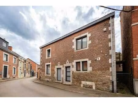 maison 4 façades à trooz (la brouck) en parfait état