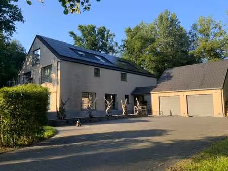 neupre splendide villa