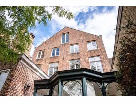 manoir exclusif à vendre au cœur de bruges