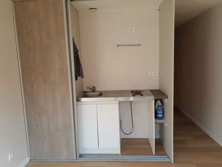 location appartement 1 pièce 18 m² à arras (62000)