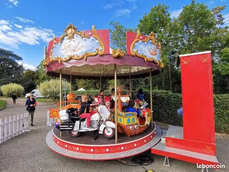 cherche local   hangar stockage carrousel