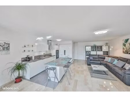appartement 2 pièces 62 m²