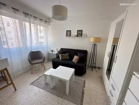 très bel appartement f1 studio meublé centre ville antibes