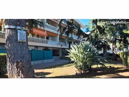 studio cagnes hippodrome