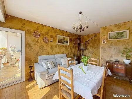 appartement 4 pièces avec garage et balcon
