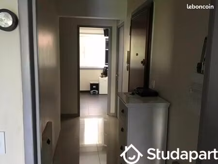 chambre 1 pièce 20 m²