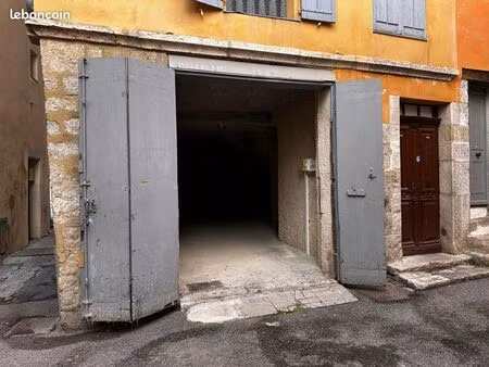 grand garage centre historique de grasse