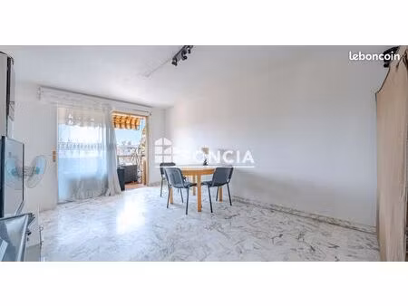 appartement 32m² à vendre 159000 - saint-laurent-du-var 06700