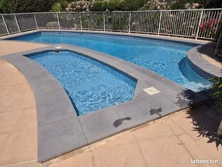 appartement 2 pieces  piscine  terrasse