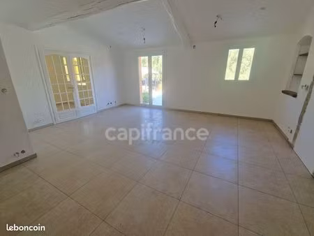 bureaux 90 m²