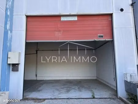 local 110 m² mandelieu-la-napoule