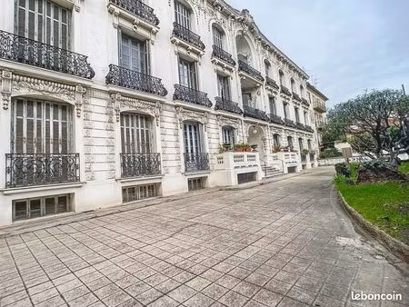 local 21 m² nice