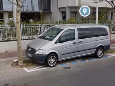 parking privé sécurisé par un arceau