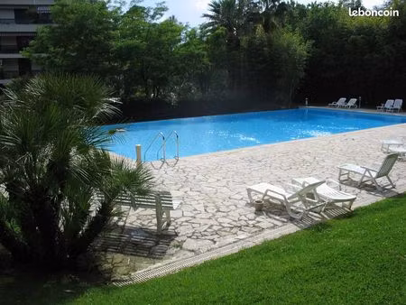 studio cannes piscine