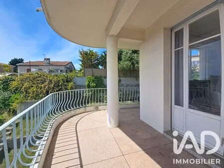 appartement à villeneuve-loubet (06270)