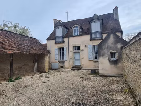 blagny sur vingeanne - maison 7 pièces à louer - 124m2 - 1 100 € cc - réf: 2290 - bourse i