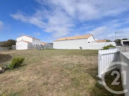 vente terrain à saint-hilaire-de-riez (85270) : à vendre / 423m² saint-hilaire-de-riez