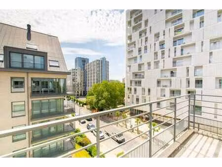 lumineux - bel app. meublé 2 ch. avec terrasse - (otan)