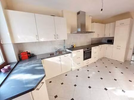 colocation : chambres disponibles avec lavabo privé