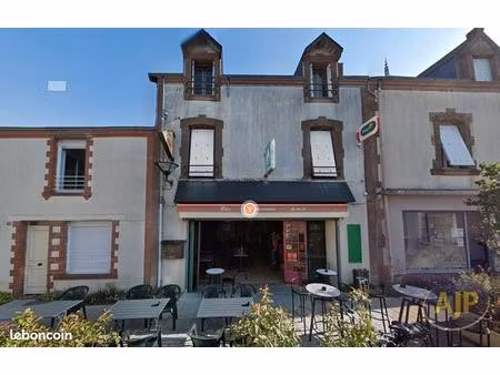 immeuble 8 pièces 328 m²