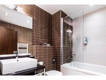 studio 1 pièce 20 m²