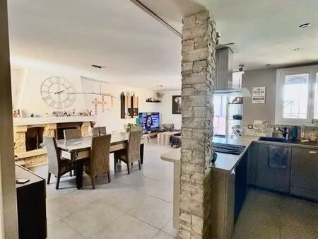 maison pleine de charme 150 m² avec dépendance