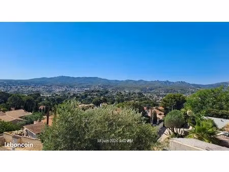 maison moderne - vue panoramique sur allauch et ses collines  cadre exceptionnel et sans v