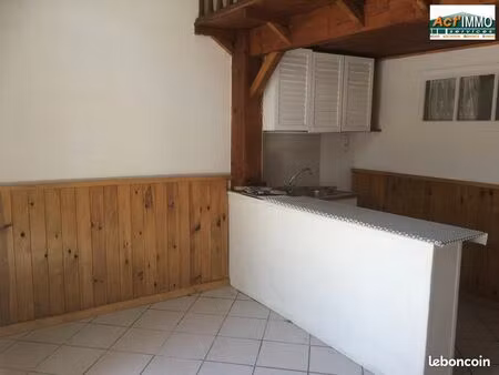 studio 1 pièce 20 m²