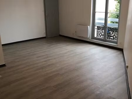 loue t2 centre ville